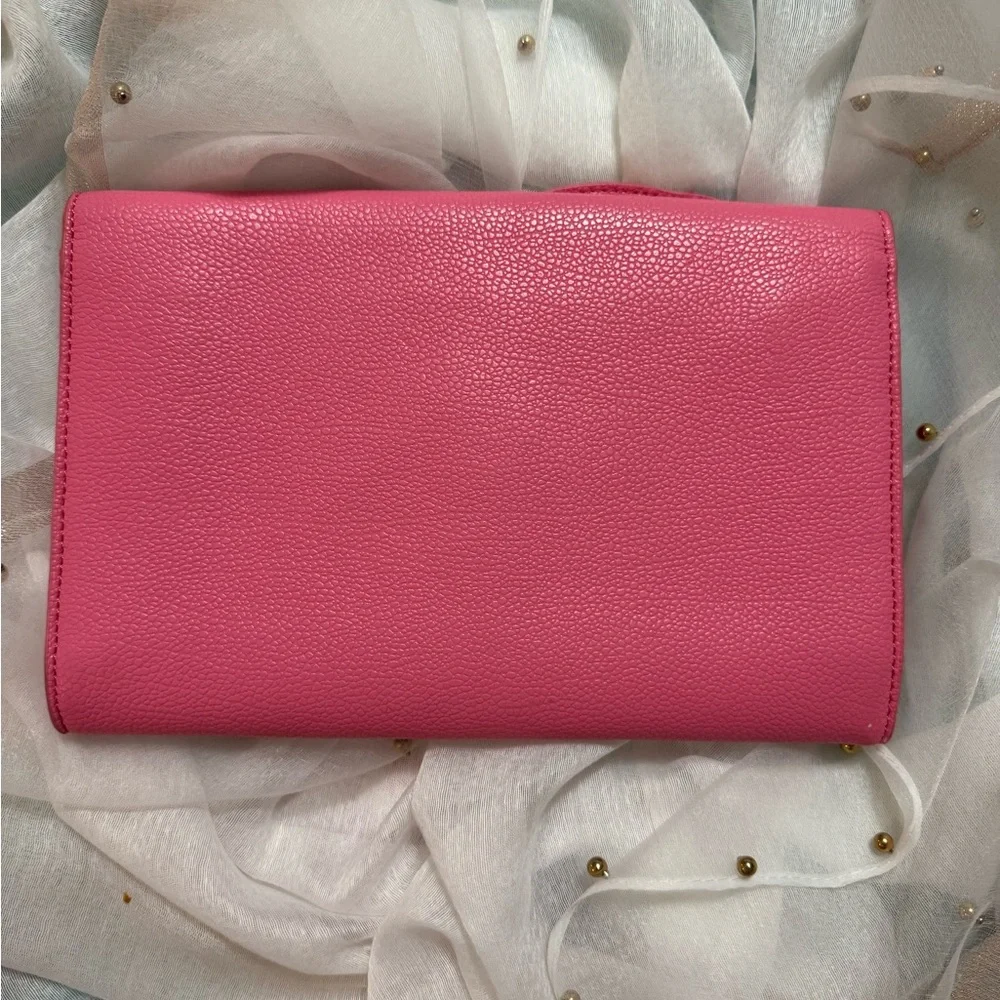 Pink Clutch with Toucan Design - Picture 2 of 4